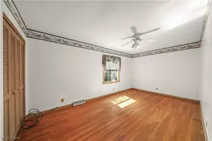 1091 Nina Ln, Akron, OH 44333 - Photo 14