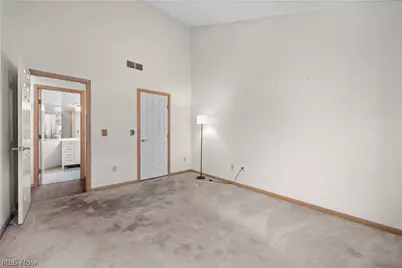 5214 Parkhurst Drive, Sheffield Village, OH 44054 - Photo 28