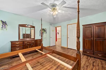 5214 Parkhurst Drive, Sheffield Village, OH 44054 - Photo 22