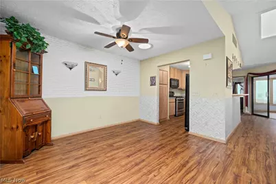 5214 Parkhurst Drive, Sheffield Village, OH 44054 - Photo 6