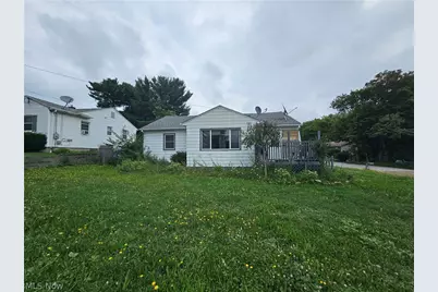 265 Massillon Road, Akron, OH 44312 - Photo 1