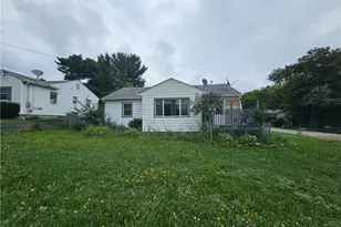 265 Massillon Rd, Akron, OH 44312 - Photo 1