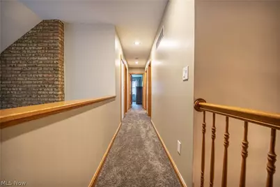 2885 Valley Road, Cuyahoga Falls, OH 44223 - Photo 24