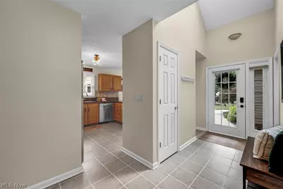 1540 Brighton Way, Grandview Heights, OH 44147 - Photo 6