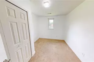 16702 Findlay St, Chagrin Falls, OH 44023 - Photo 12