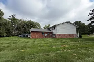 813 S Nickelplate St, Louisville, OH 44641 - Photo 10
