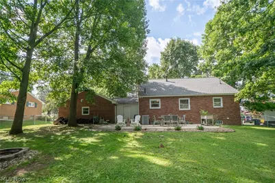 1215 Easton Street NE, Canton, OH 44721 - Photo 34