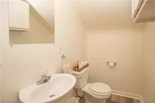 1215 Easton St NE, Canton, OH 44721 - Photo 30