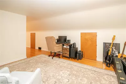 1215 Easton Street NE, Canton, OH 44721 - Photo 30