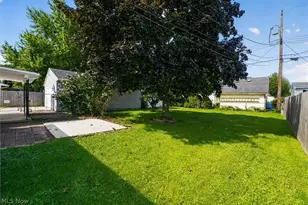 4036 Leavitt Rd, Lorain, OH 44053 - Photo 48
