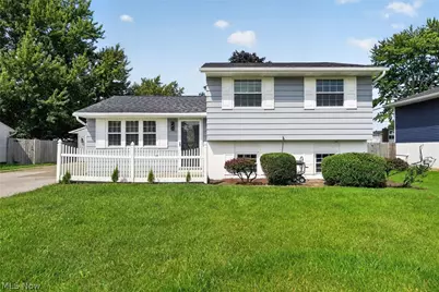 4036 Leavitt Road, Lorain, OH 44053 - Photo 4