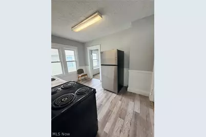 11721 Hamlen Avenue #UP, Loveland, OH 44120 - Photo 8