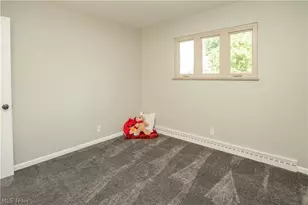748 Hemlock St NW, Massillon, OH 44647 - Photo 22