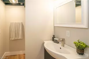 748 Hemlock St NW, Massillon, OH 44647 - Photo 34