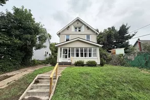 1467 Beardsley St, Akron, OH 44301 - Photo 2