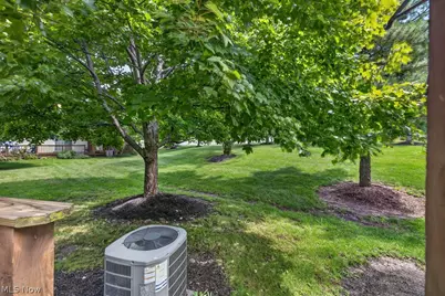 1285 Leeward Lane #B, Willoughby, OH 44094 - Photo 38