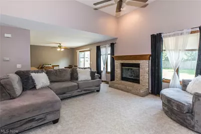513 Ohio Street, Elyria, OH 44035 - Photo 4