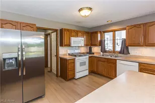 513 Ohio St, Elyria, OH 44035 - Photo 12