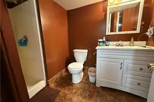 137 E North Ave, East Palestine, OH 44413 - Photo 26