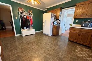 137 E North Ave, East Palestine, OH 44413 - Photo 14