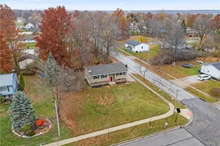 1927 Case St, Twinsburg, OH 44087 - Photo 4