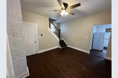 382 Kling Street, Akron, OH 44311 - Photo 2