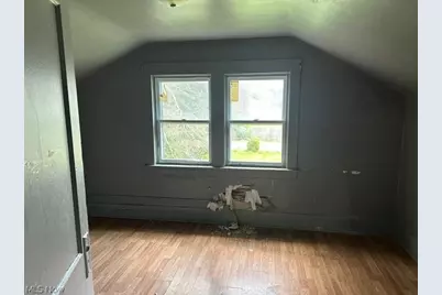 405 Drake Avenue, Youngstown, OH 44505 - Photo 8