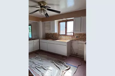 122 21st Street NW, Barberton, OH 44203 - Photo 12