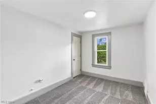 1000 Lovers Ln, Akron, OH 44306 - Photo 14