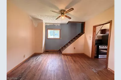 1868 E 34th Street, Lorain, OH 44055 - Photo 4
