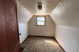 1868 E 34th St, Lorain, OH 44055 - Photo 10