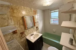1868 E 34th St, Lorain, OH 44055 - Photo 10
