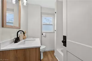 96 E Ido Ave, Akron, OH 44301 - Photo 24