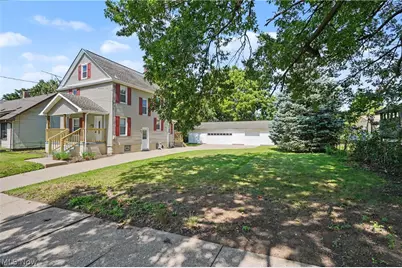 1233 McIntosh Avenue, Akron, OH 44314 - Photo 2