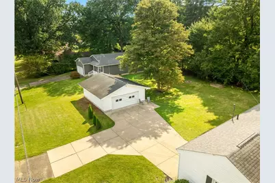 7946 Parkford Street NW, Massillon, OH 44646 - Photo 40