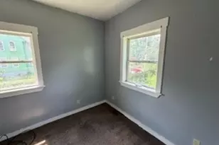 2092 W 95th St, Loveland, OH 44102 - Photo 8