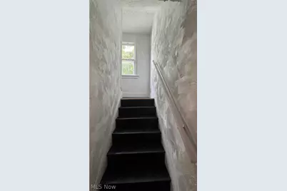 12021 Griffing Avenue, Loveland, OH 44120 - Photo 10