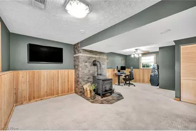 1045 Deleone Drive, Kent, OH 44240 - Photo 22