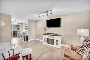 1045 DeLeone Dr, Kent, OH 44240 - Photo 2