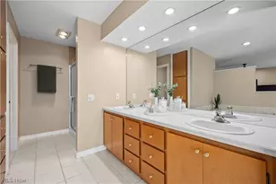 33008 Woodhaven Cir, North Ridgeville, OH 44039 - Photo 14