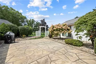 33008 Woodhaven Cir, North Ridgeville, OH 44039 - Photo 20