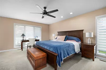 33008 Woodhaven Circle, North Ridgeville, OH 44039 - Photo 12
