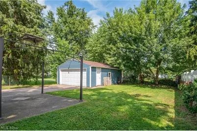 2841 Shelburn Avenue, Akron, OH 44312 - Photo 22