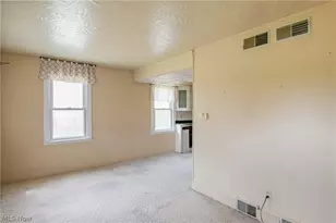 2841 Shelburn Ave, Akron, OH 44312 - Photo 8