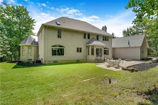 8190 Mt Royal Dr, Concord Twp, OH 44077 - Photo 36