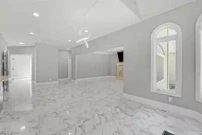 8190 Mount Royal Drive, Concord Twp, OH 44077 - Photo 14
