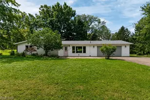 975 Colony Dr, Aurora, OH 44202 - Photo 1