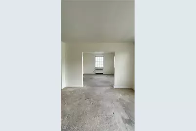 13800 Fairhill Road #318, Huber Heights, OH 44120 - Photo 6