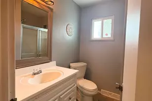 490 Myra Dr, Chardon, OH 44024 - Photo 8