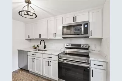 19101 Van Aken Boulevard #421, Huber Heights, OH 44122 - Photo 14